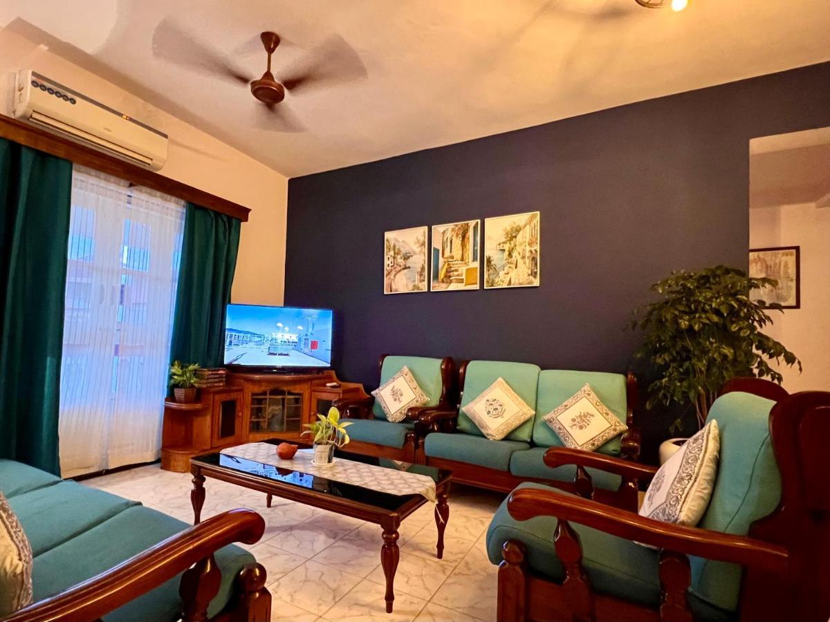 Villa By The Beach Goa Бенаулим Экстерьер фото