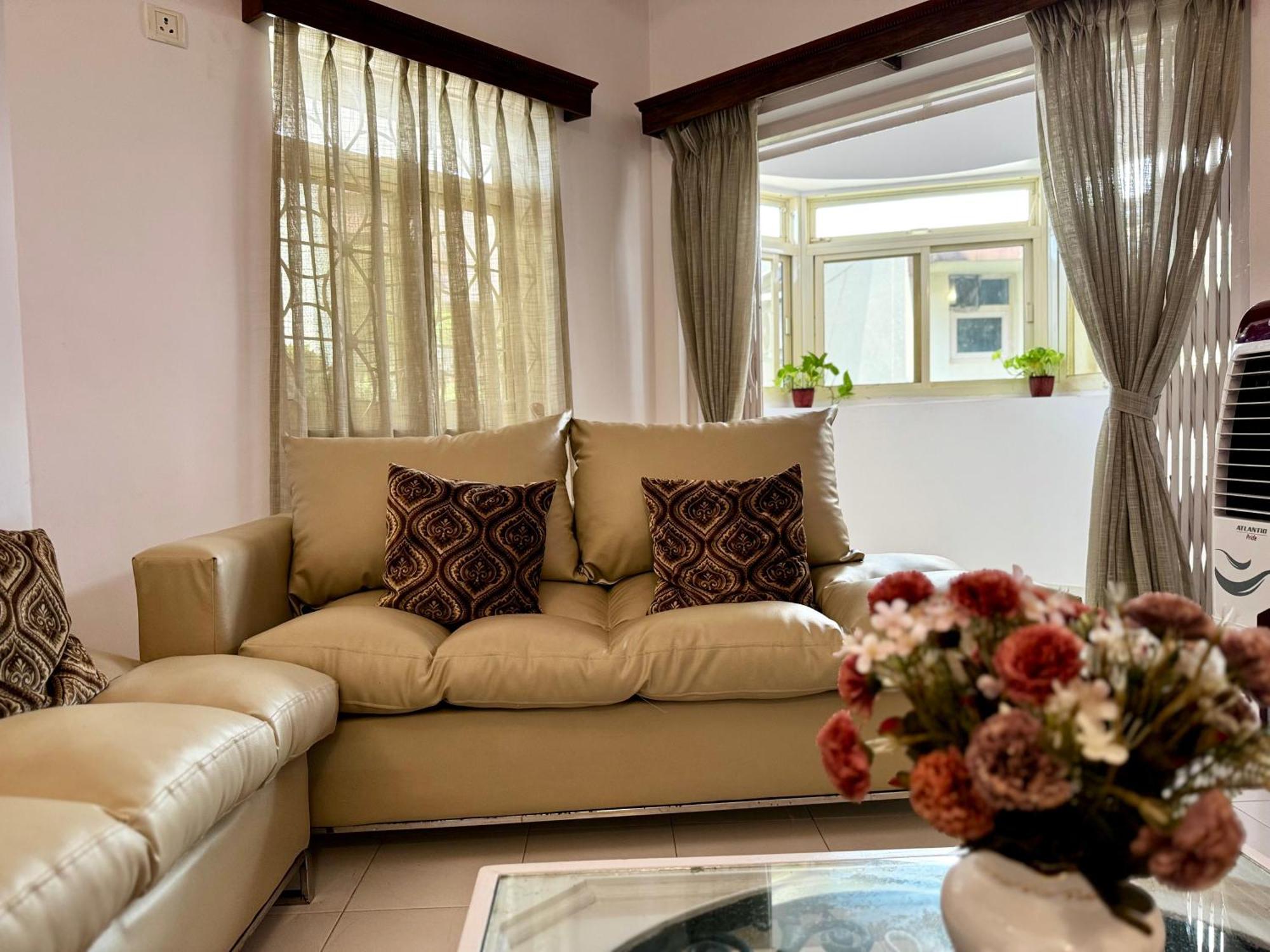 Villa By The Beach Goa Бенаулим Экстерьер фото